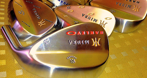 Miura Oakley
